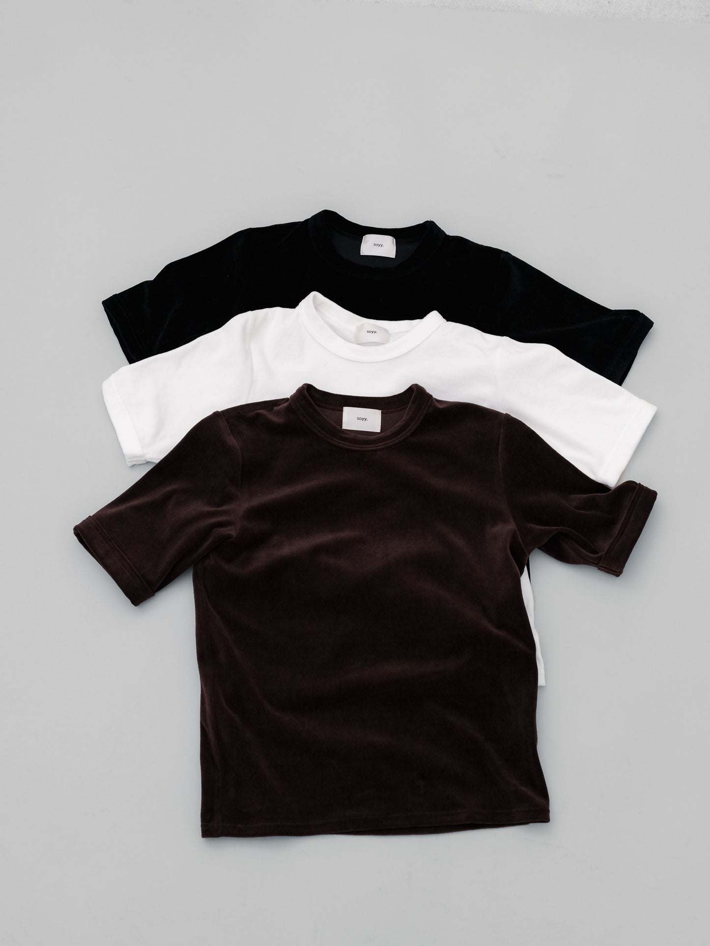 【PRE-ORDER】VLOUR TEE(BROWN)