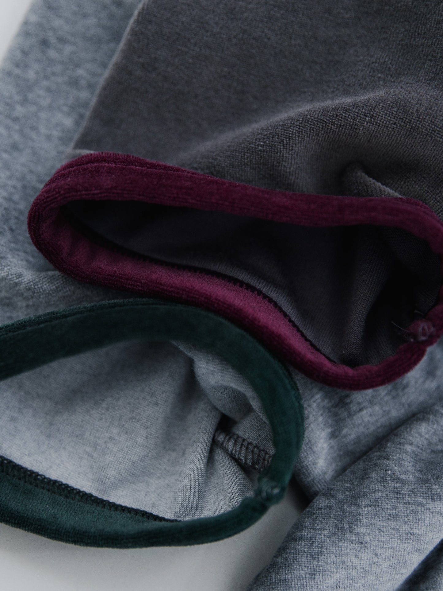 【PRE-ORDER】 VLOUR RINGER T(charcoal×azuki)