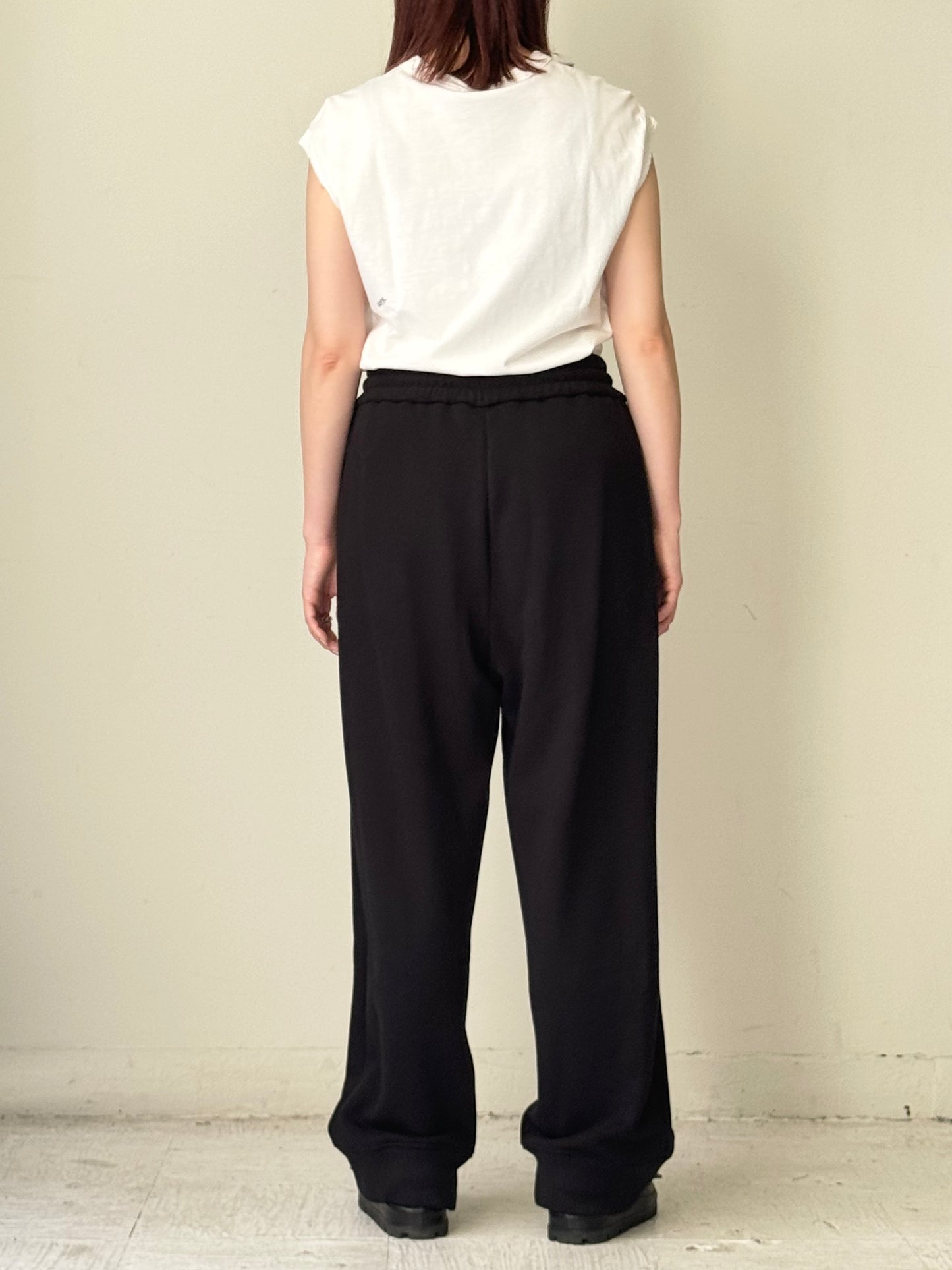 Urake ribcut pants