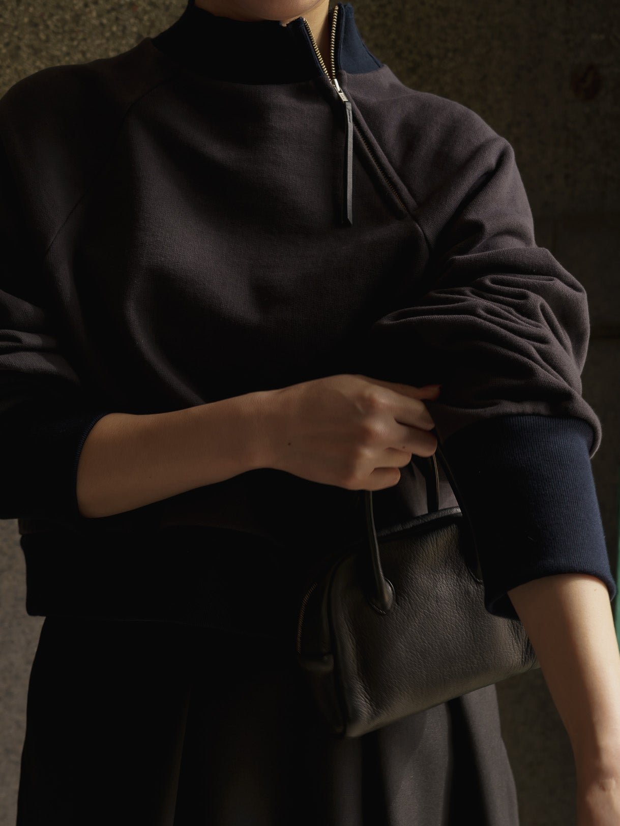 color scheme pullover (2 colors)