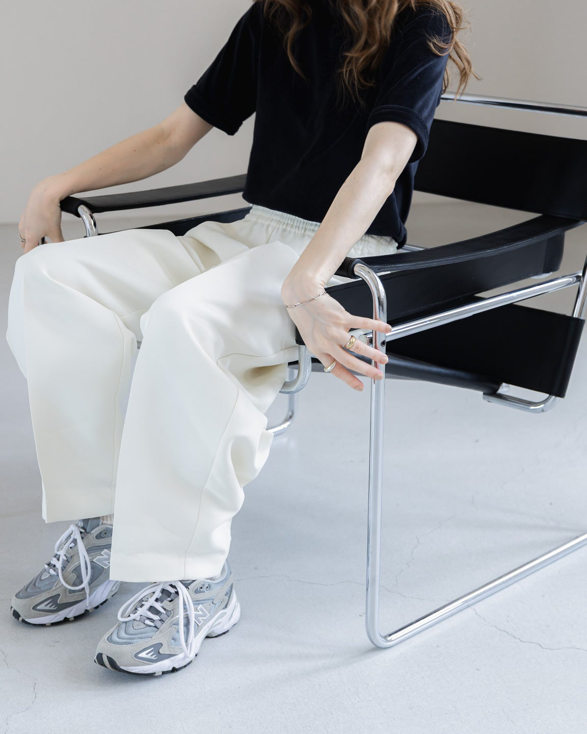 【PRE-ORDER】Gom Gurkha(white)