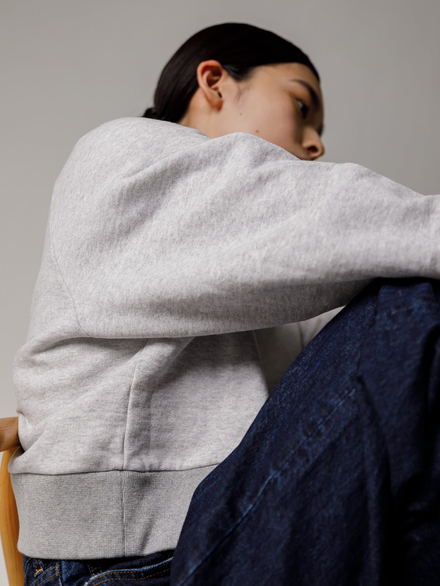 color scheme pullover (2 colors)