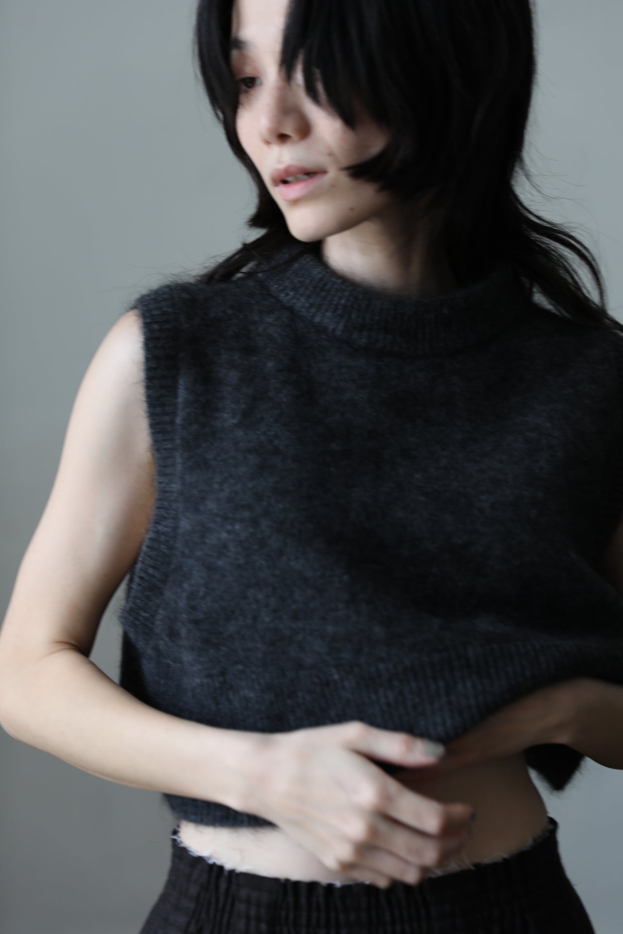 【PRE-ORDER】Minimal mohair vest(GRAY)