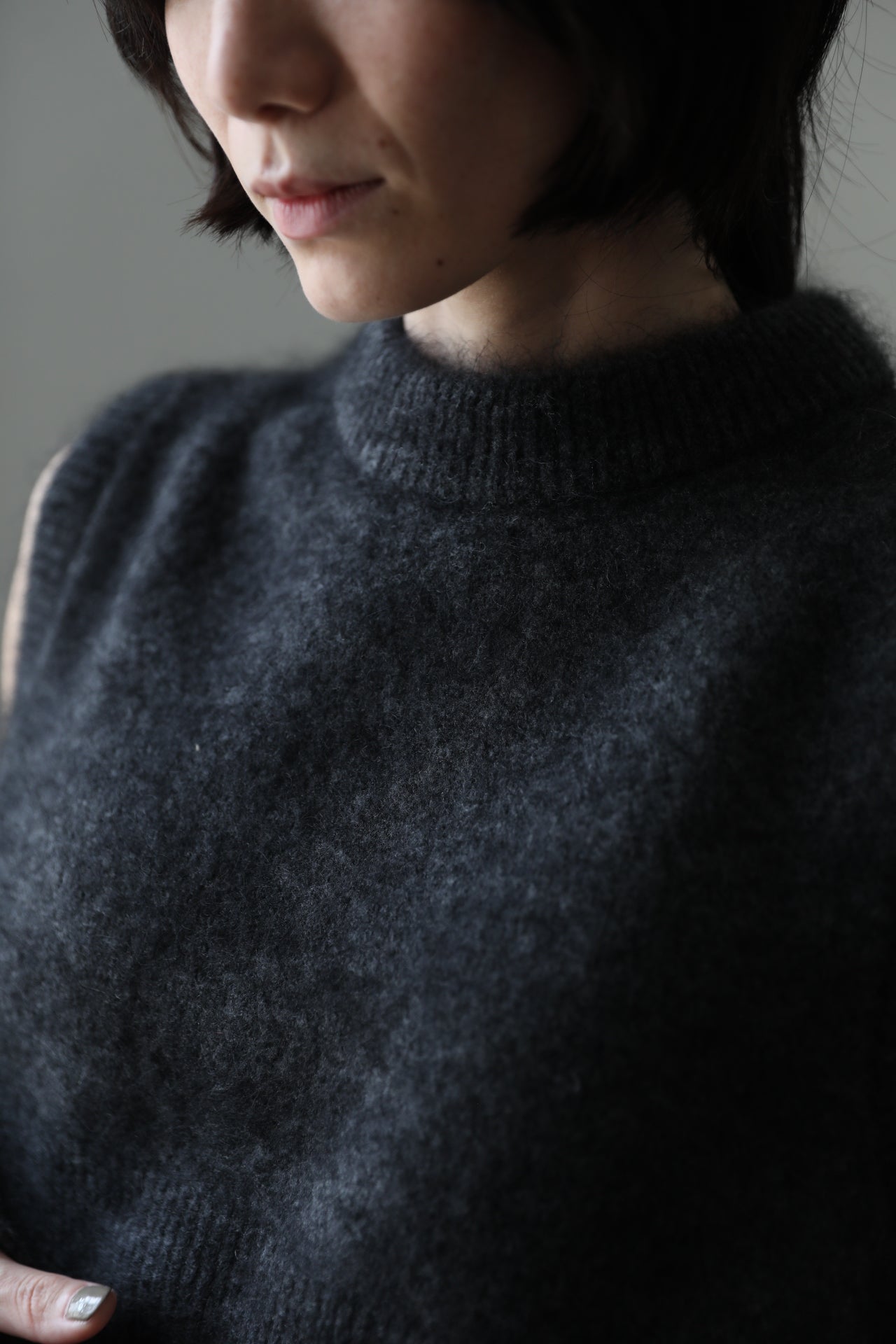 【PRE-ORDER】Minimal mohair vest(GRAY)