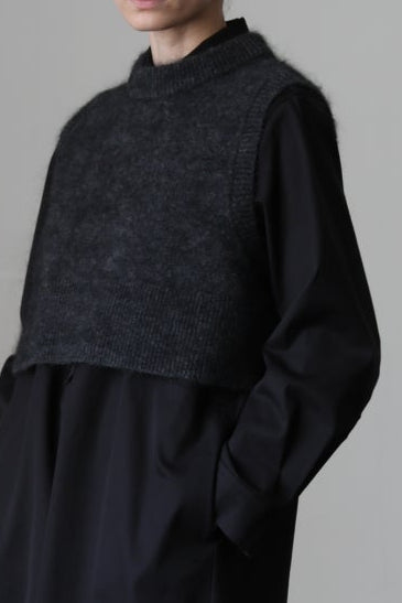 【PRE-ORDER】Minimal mohair vest(GRAY)