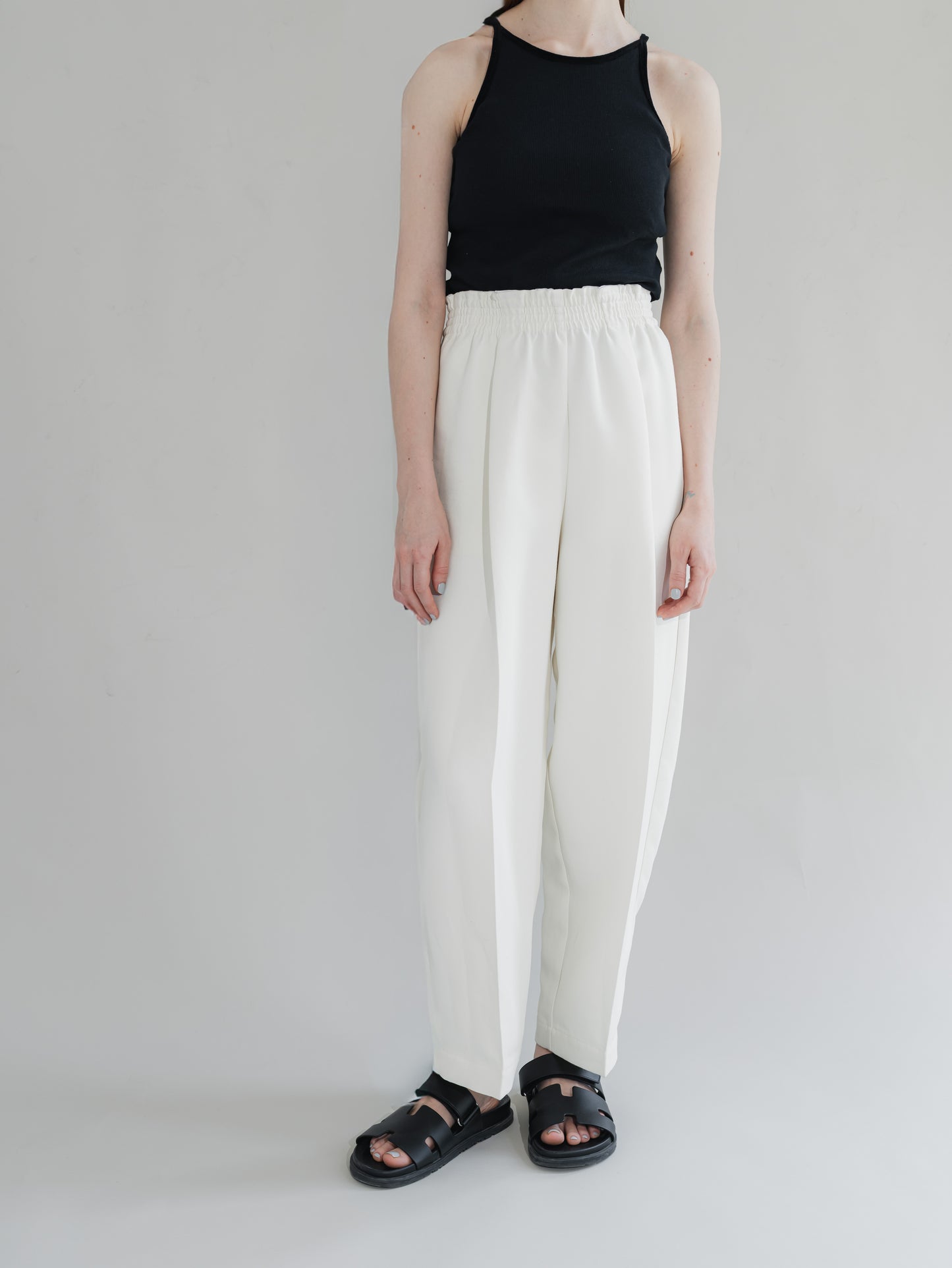 【PRE-ORDER】Gom Gurkha(white)