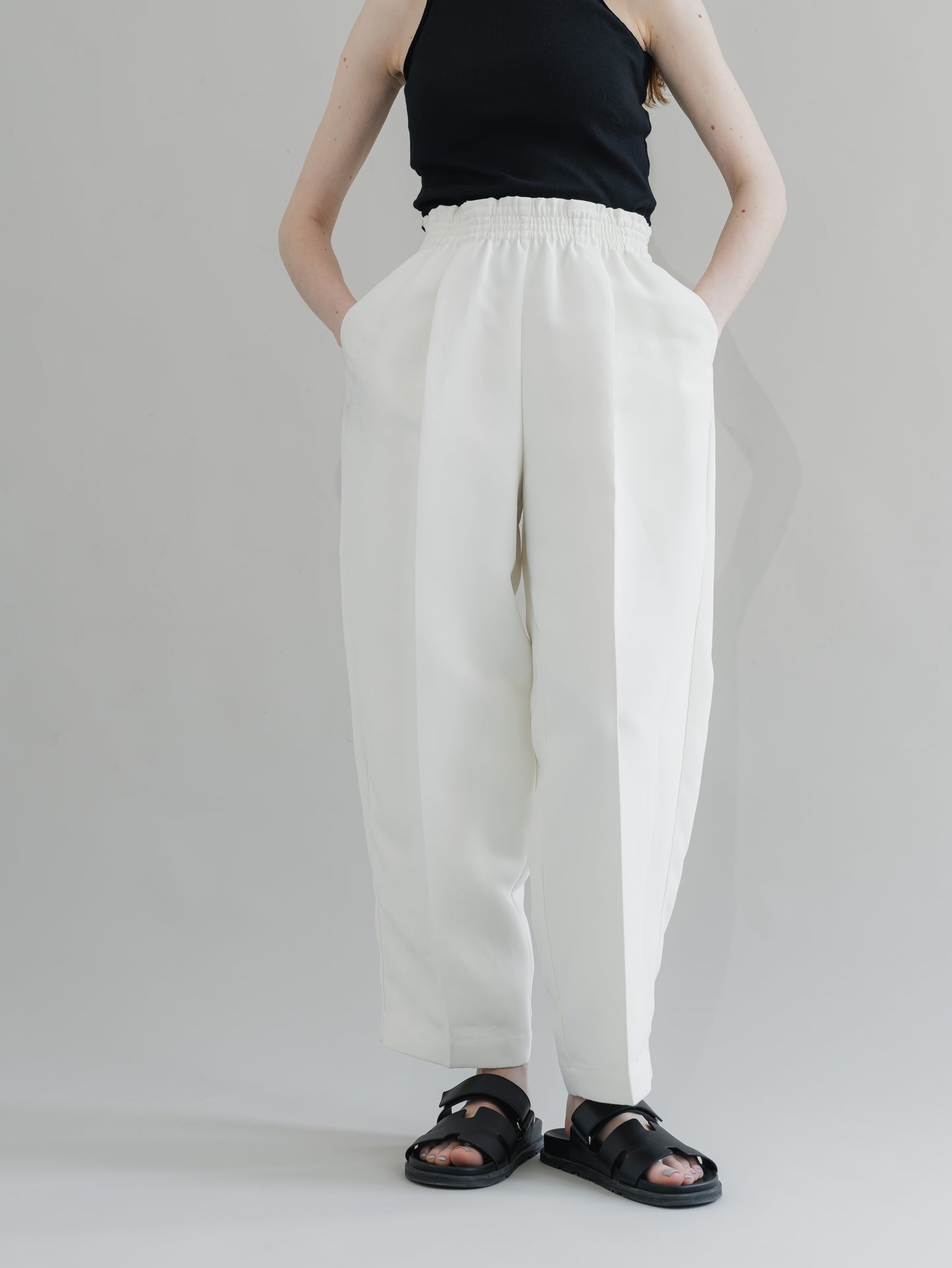【PRE-ORDER】Gom Gurkha(white)