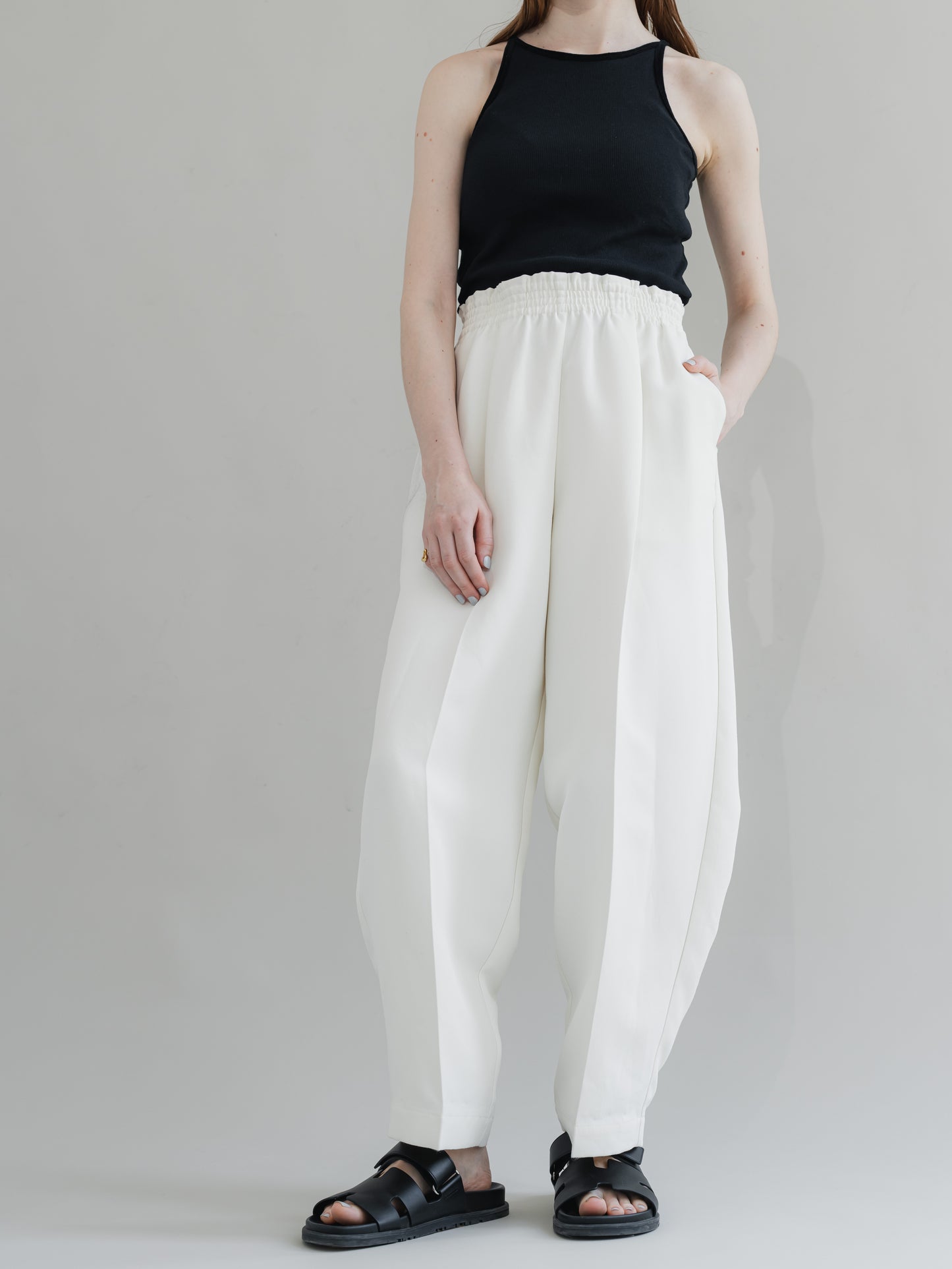 【PRE-ORDER】Gom Gurkha(white)