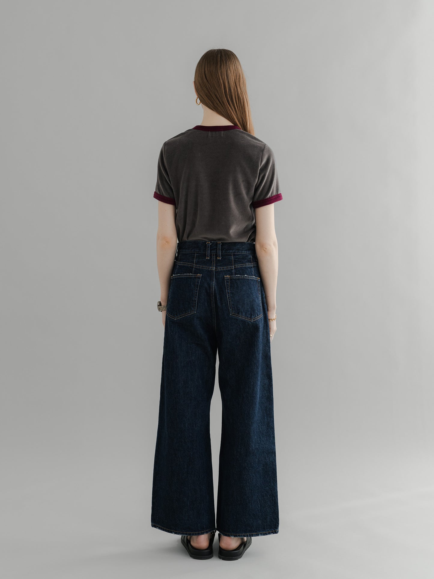 【PRE-ORDER】 VLOUR RINGER T(charcoal×azuki)