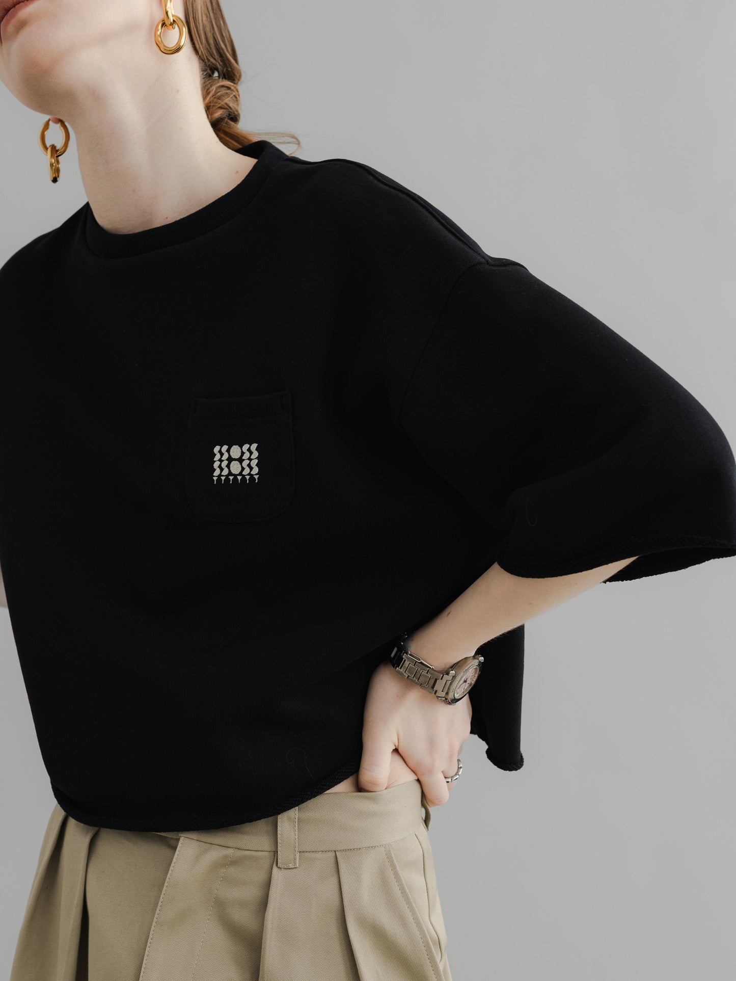 【PRE-ORDER】URAKE CROPPED TEE(black)