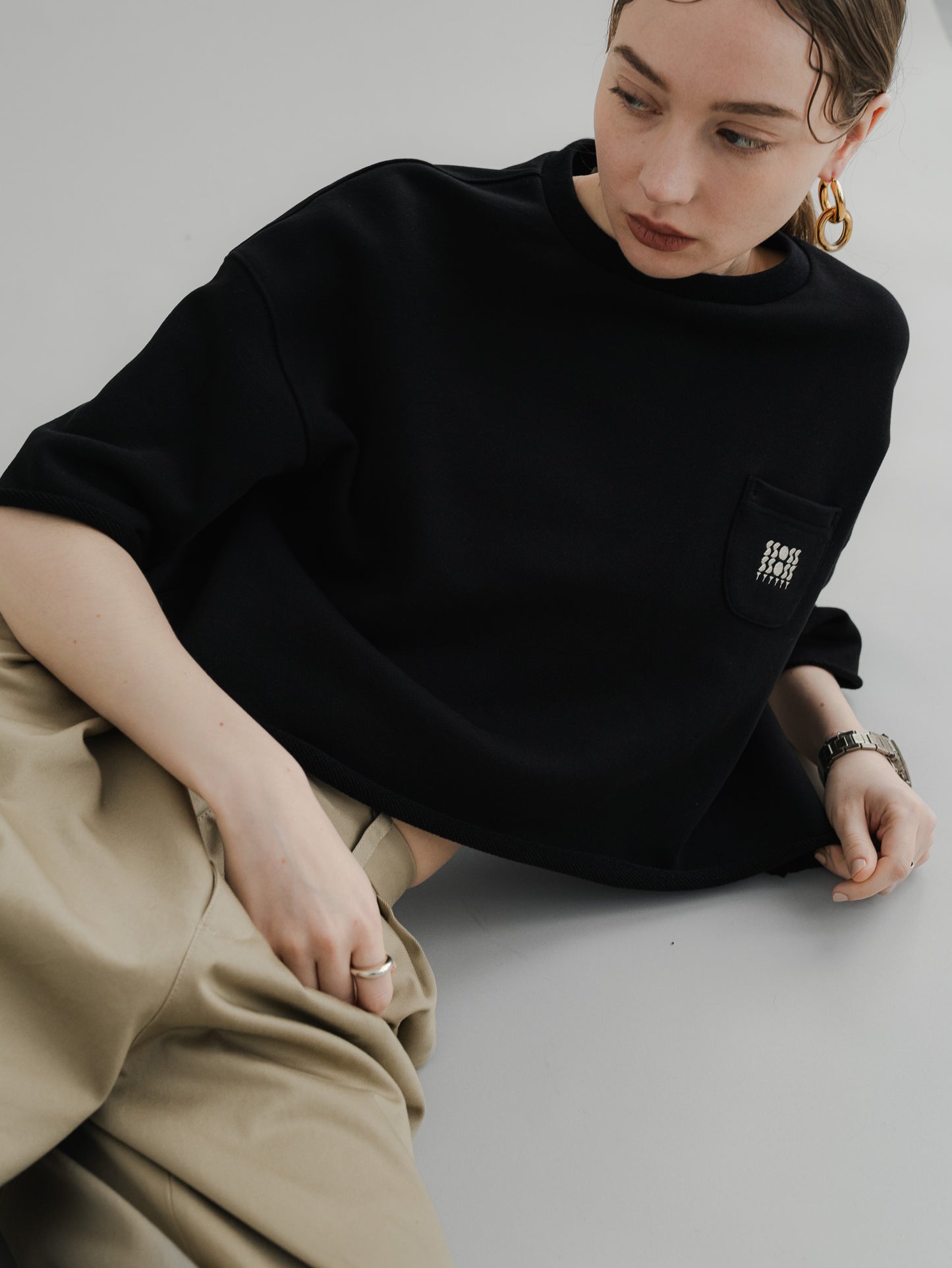 【PRE-ORDER】URAKE CROPPED TEE(black)