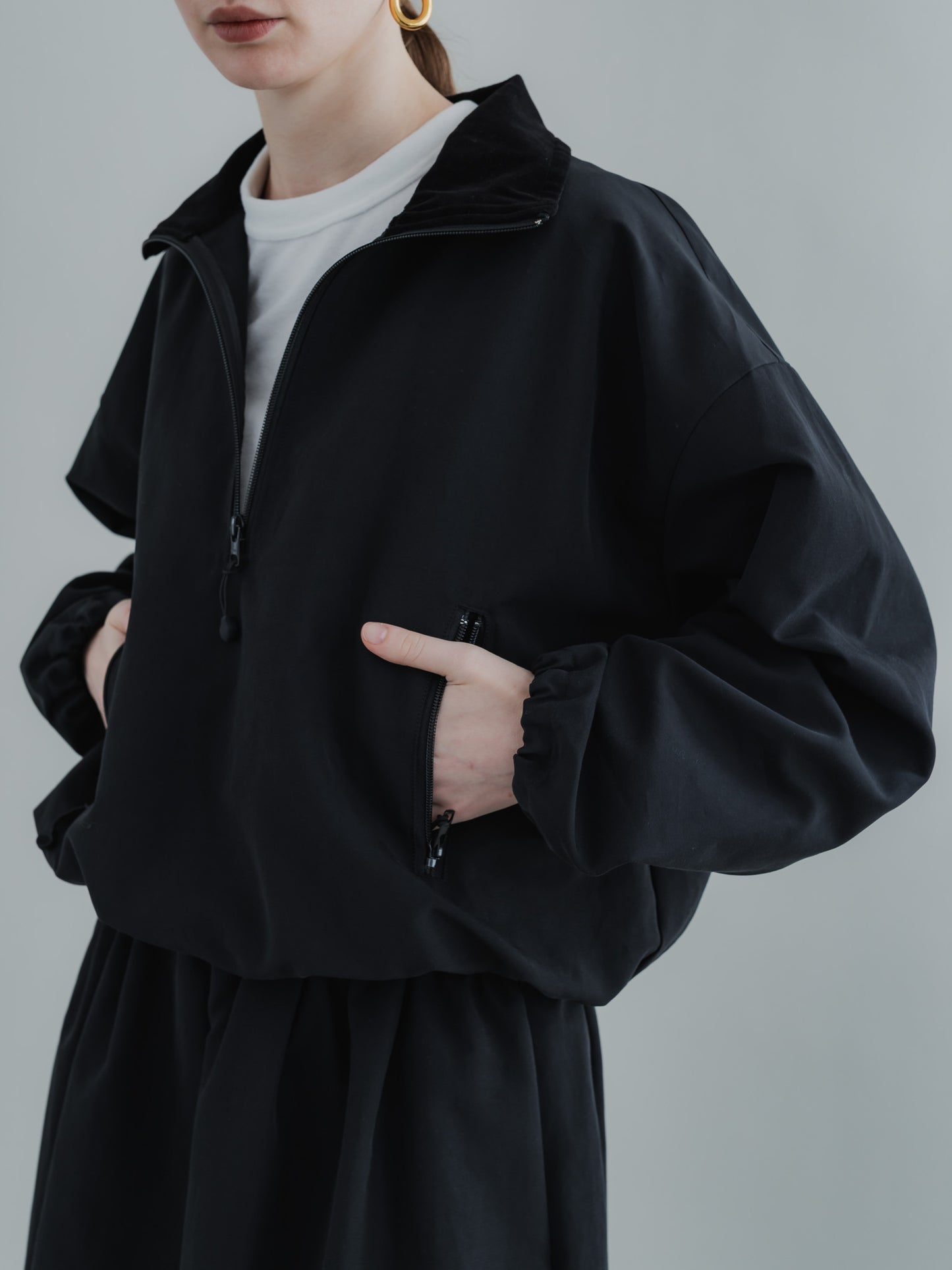 【PRE-ORDER】COTTON ZIP TOP(BLACK)