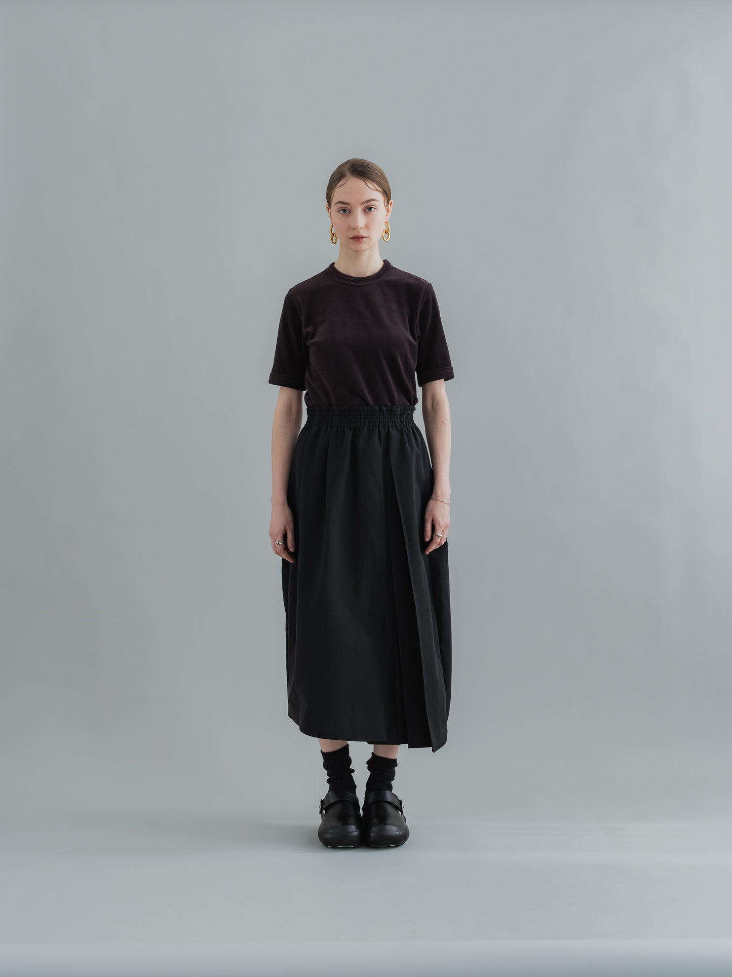 【PRE-ORDER】VLOUR TEE(BROWN)