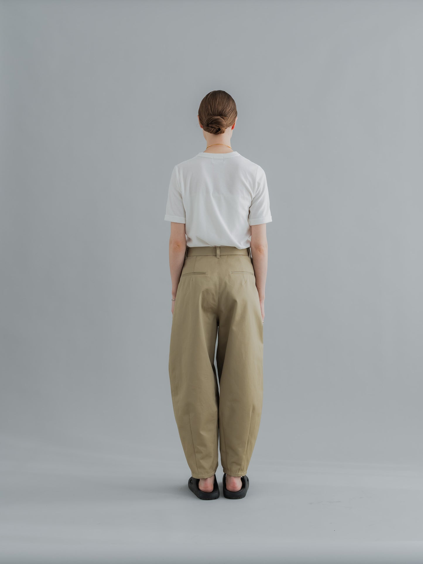 【PRE-ORDER】VLOUR TEE(WHITE)